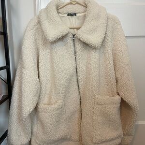 Wild Fable White Fuzzy